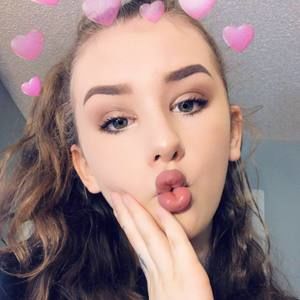 Meet your Posher, Riley